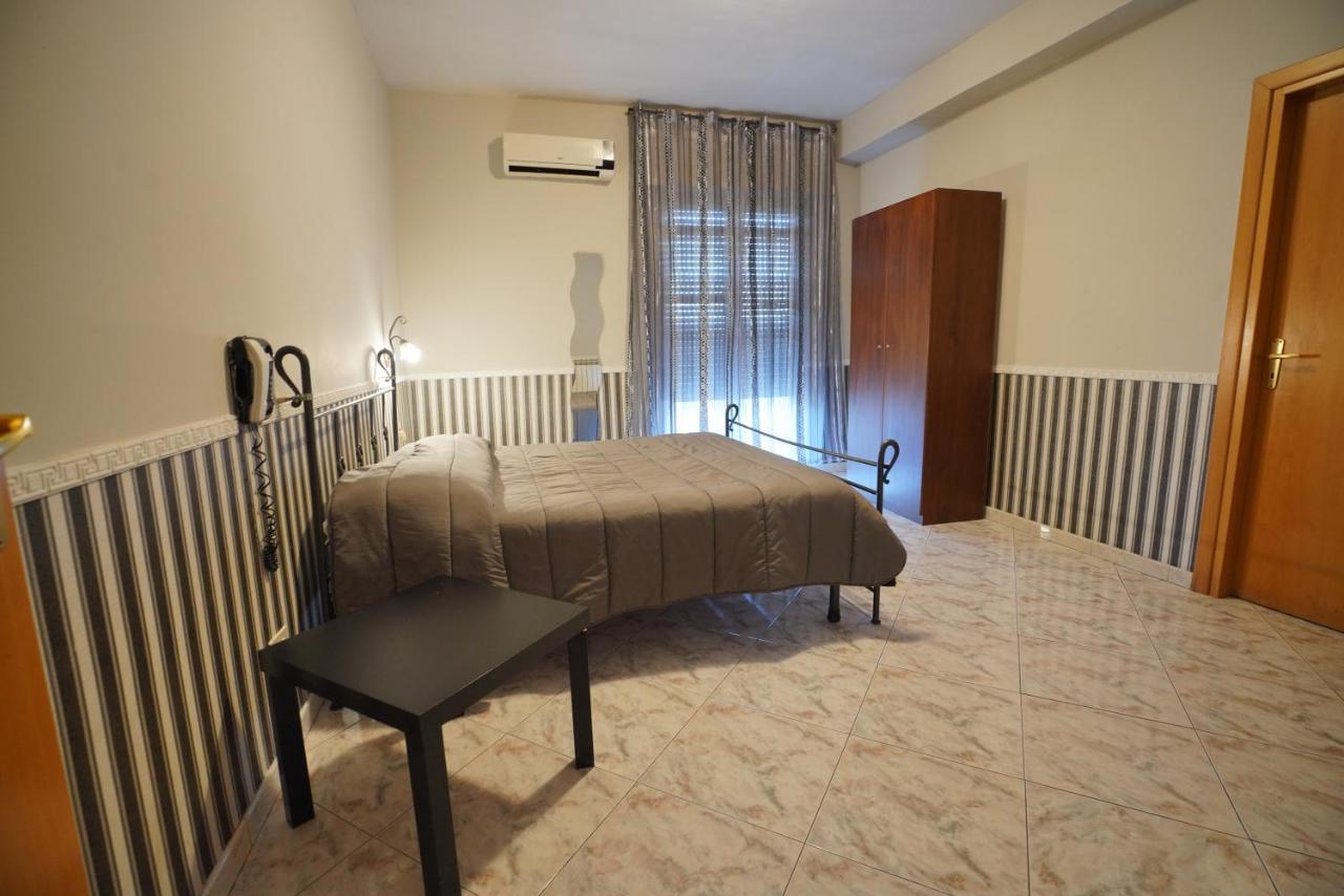 Hotel Stefany Lago Patria Buitenkant foto