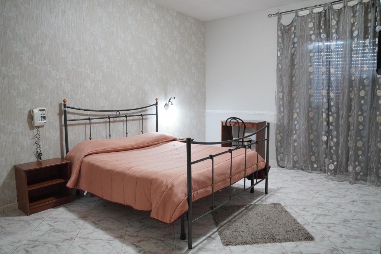 Hotel Stefany Lago Patria Buitenkant foto