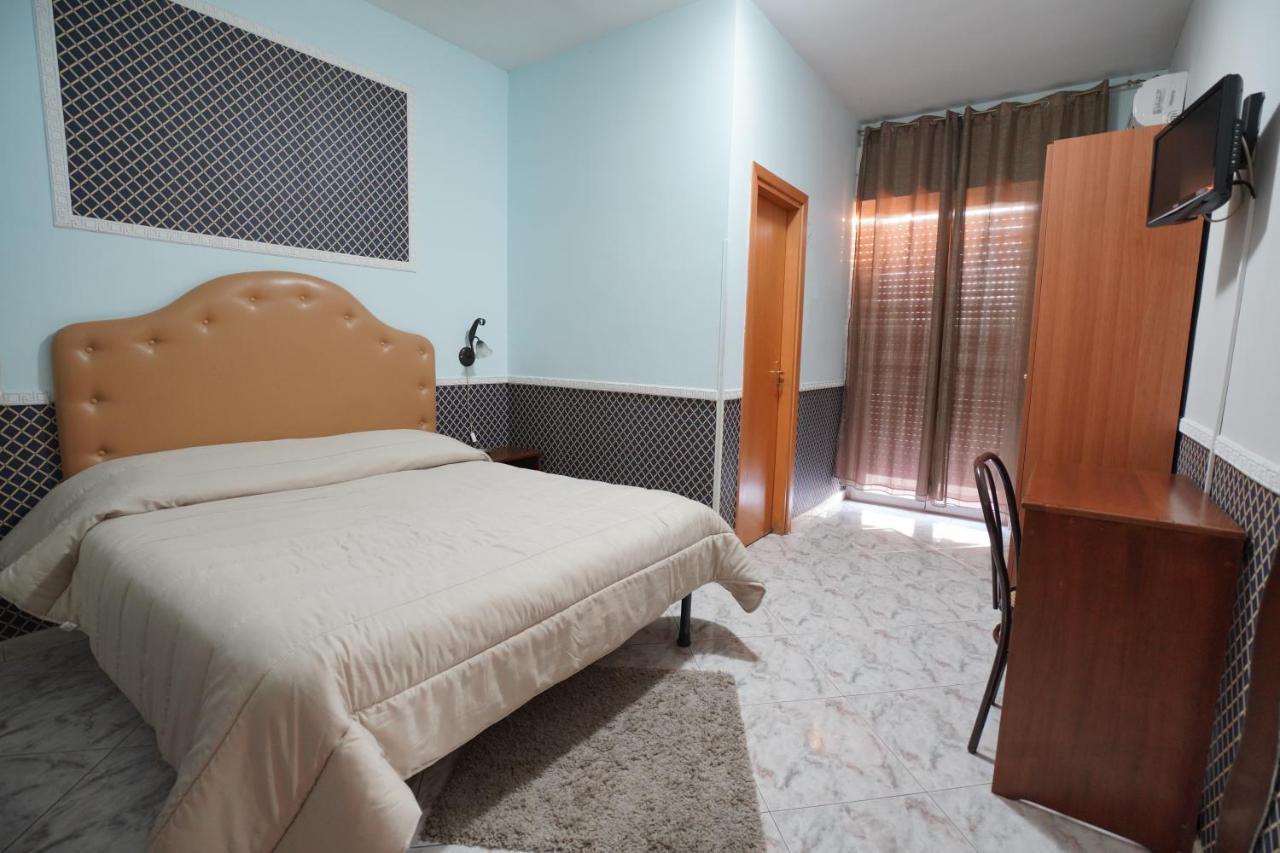 Hotel Stefany Lago Patria Buitenkant foto