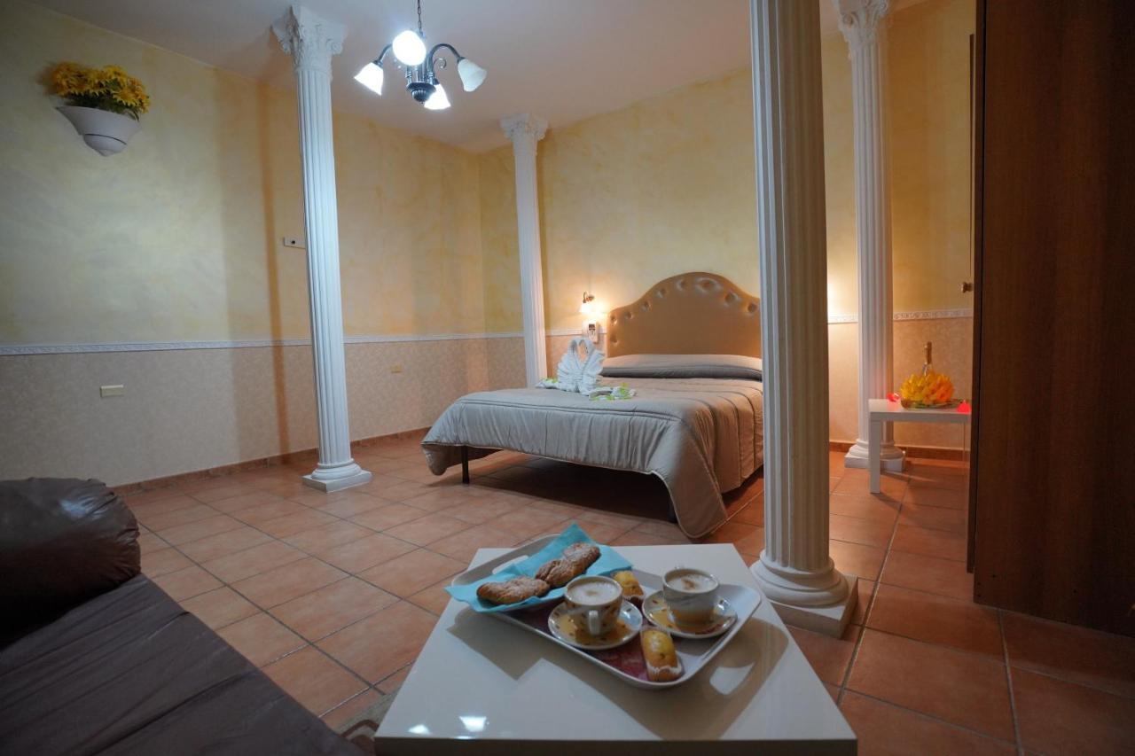 Hotel Stefany Lago Patria Buitenkant foto