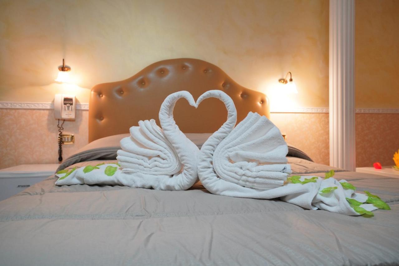 Hotel Stefany Lago Patria Buitenkant foto